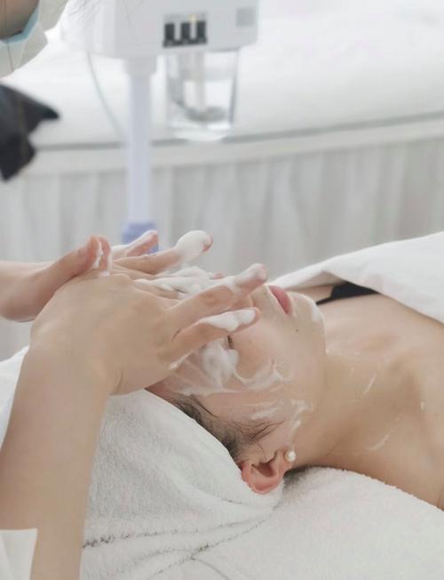 护肤的正确顺序是怎么用