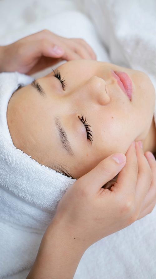 适合发朋友圈的保养护肤句子