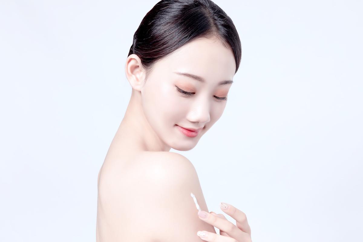 一个新手怎么开护肤美容店?